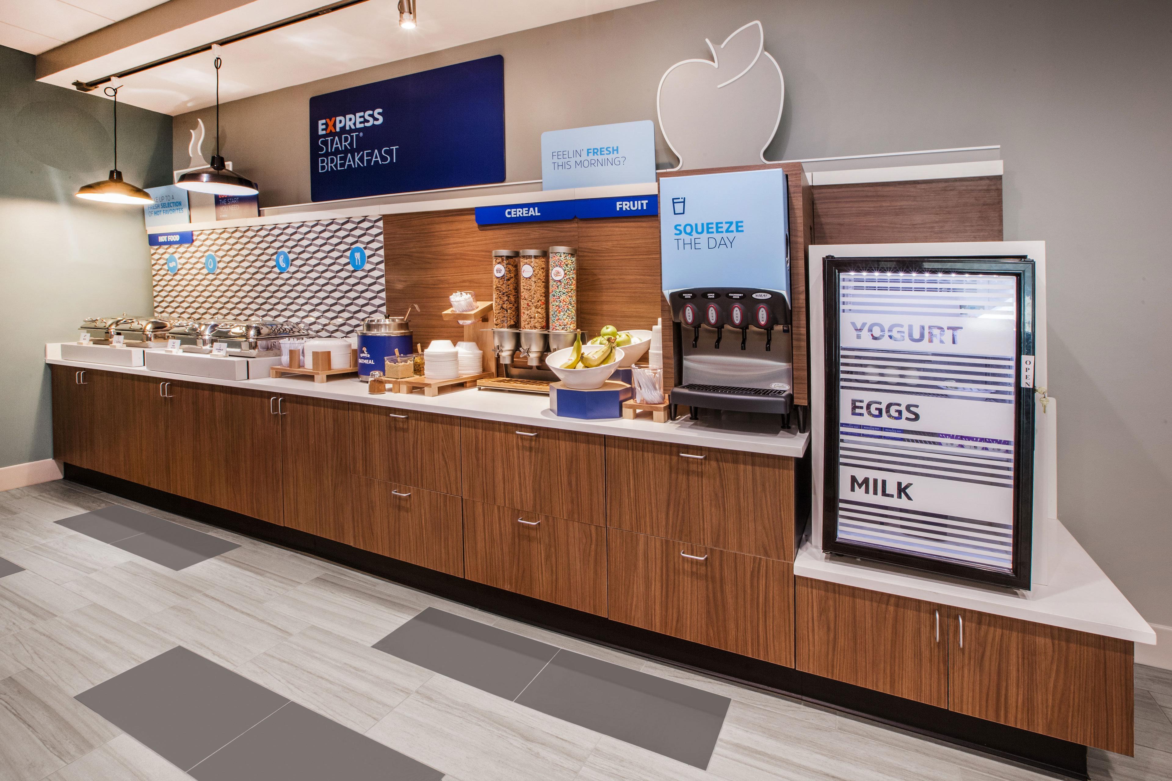 Holiday Inn Express Hartford-Newington By Ihg Exterior foto