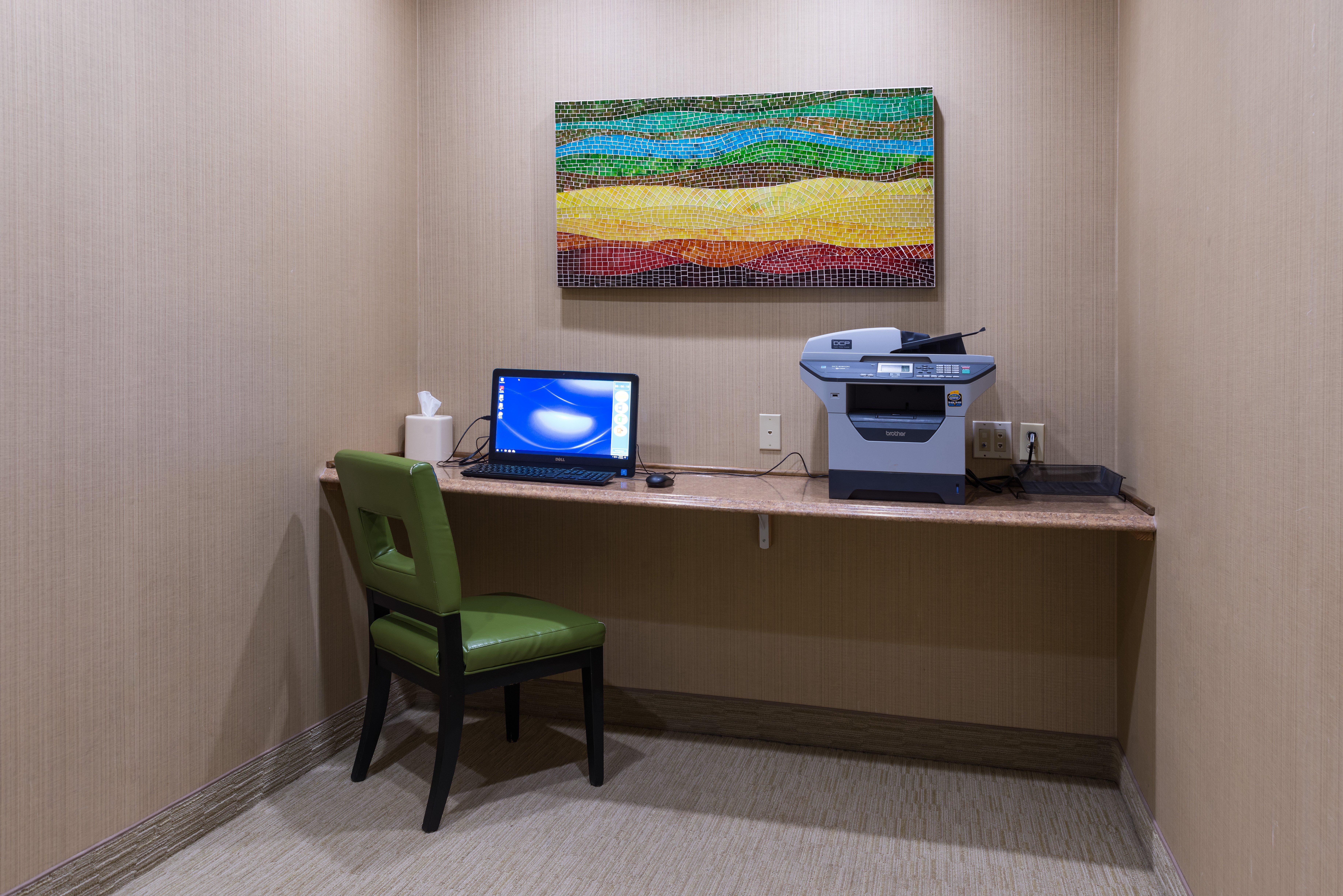 Holiday Inn Express Hartford-Newington By Ihg Exterior foto